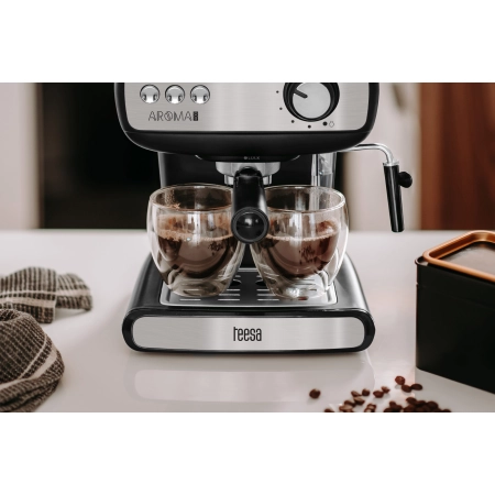 Kolbowy ekspres do kawy TEESA AROMA 400